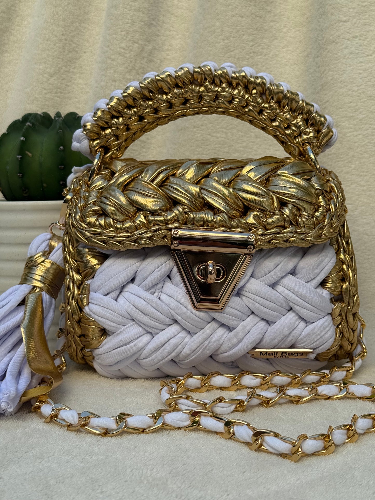 Aurora Puff bag White&Gold