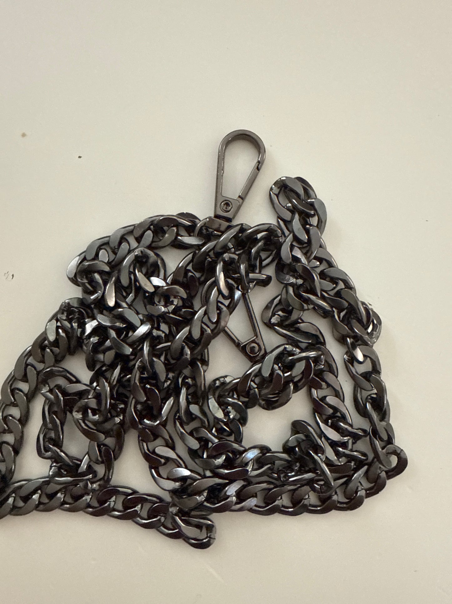 Crossbody chain