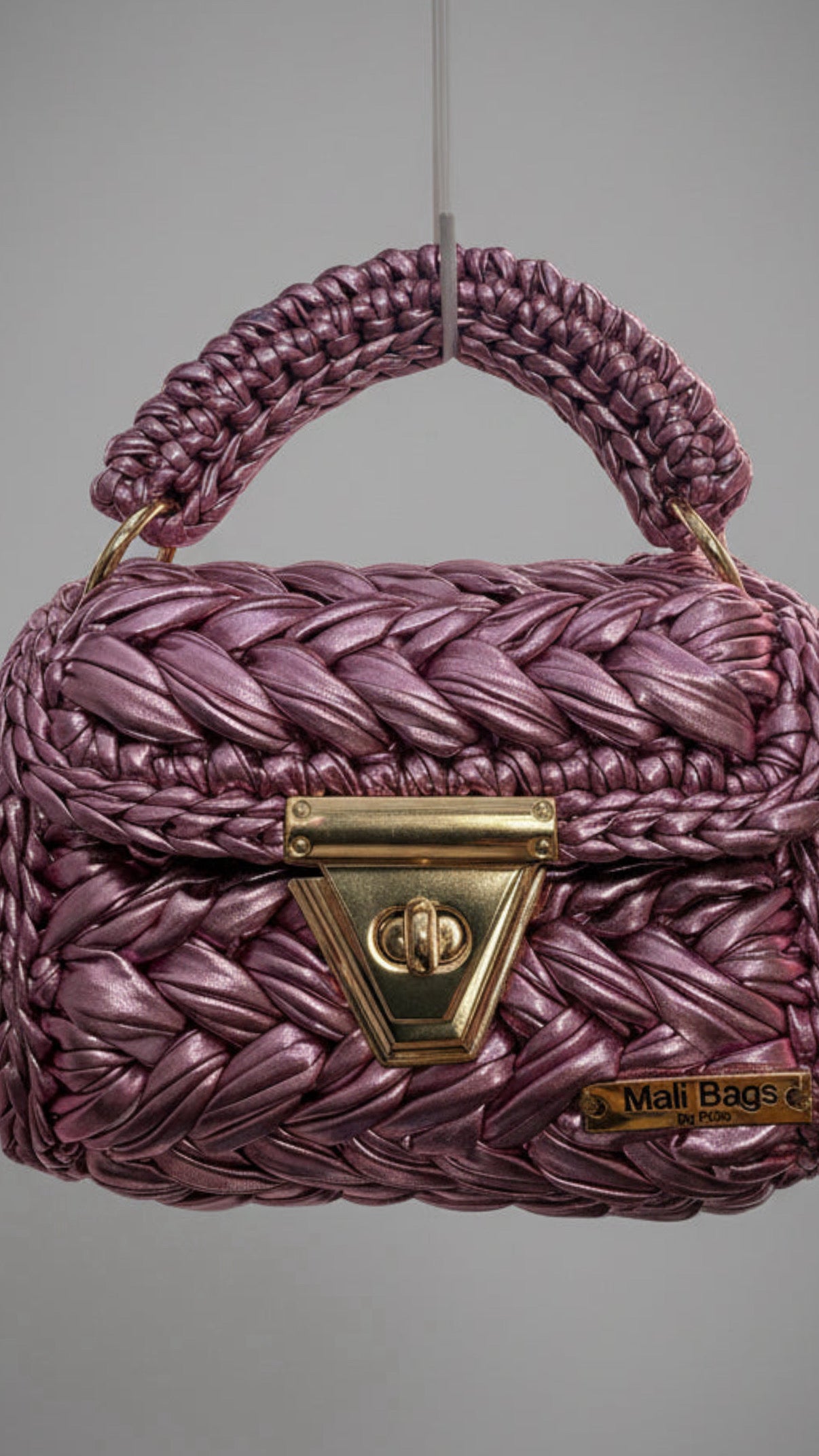 Isla pink metallic puff bag