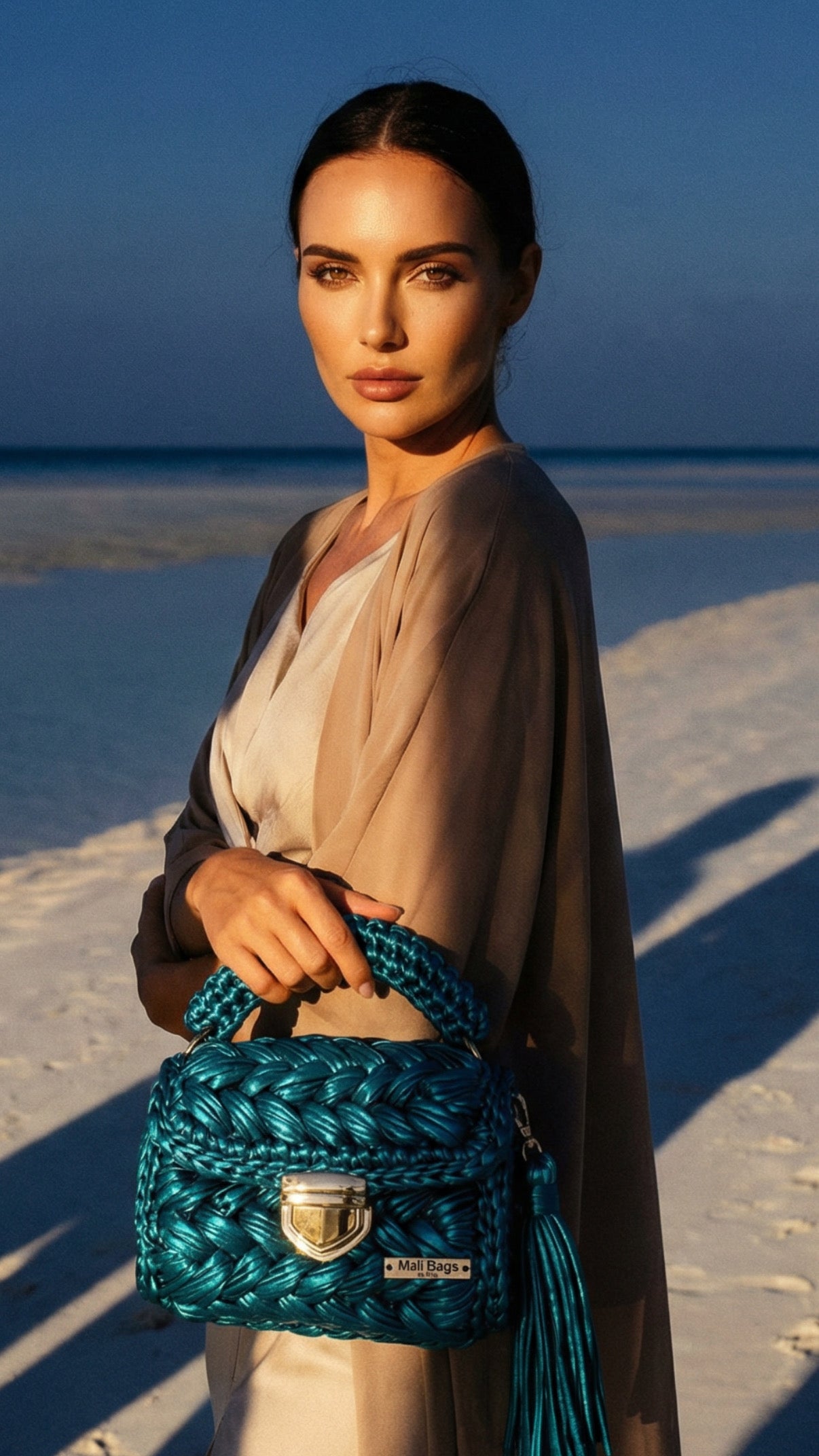 Isla metallic blue premium yarn