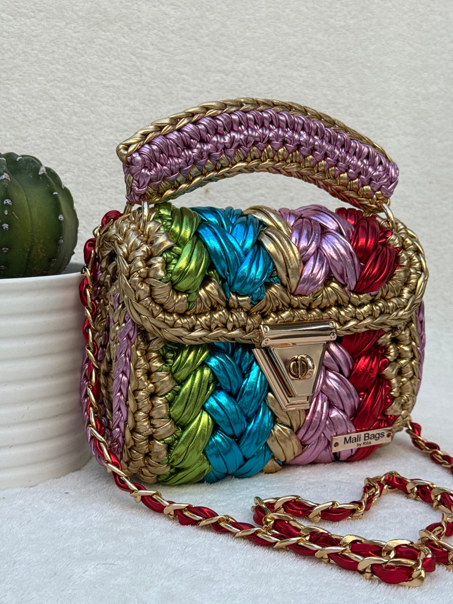 Rita Rainbow metallic puff bag