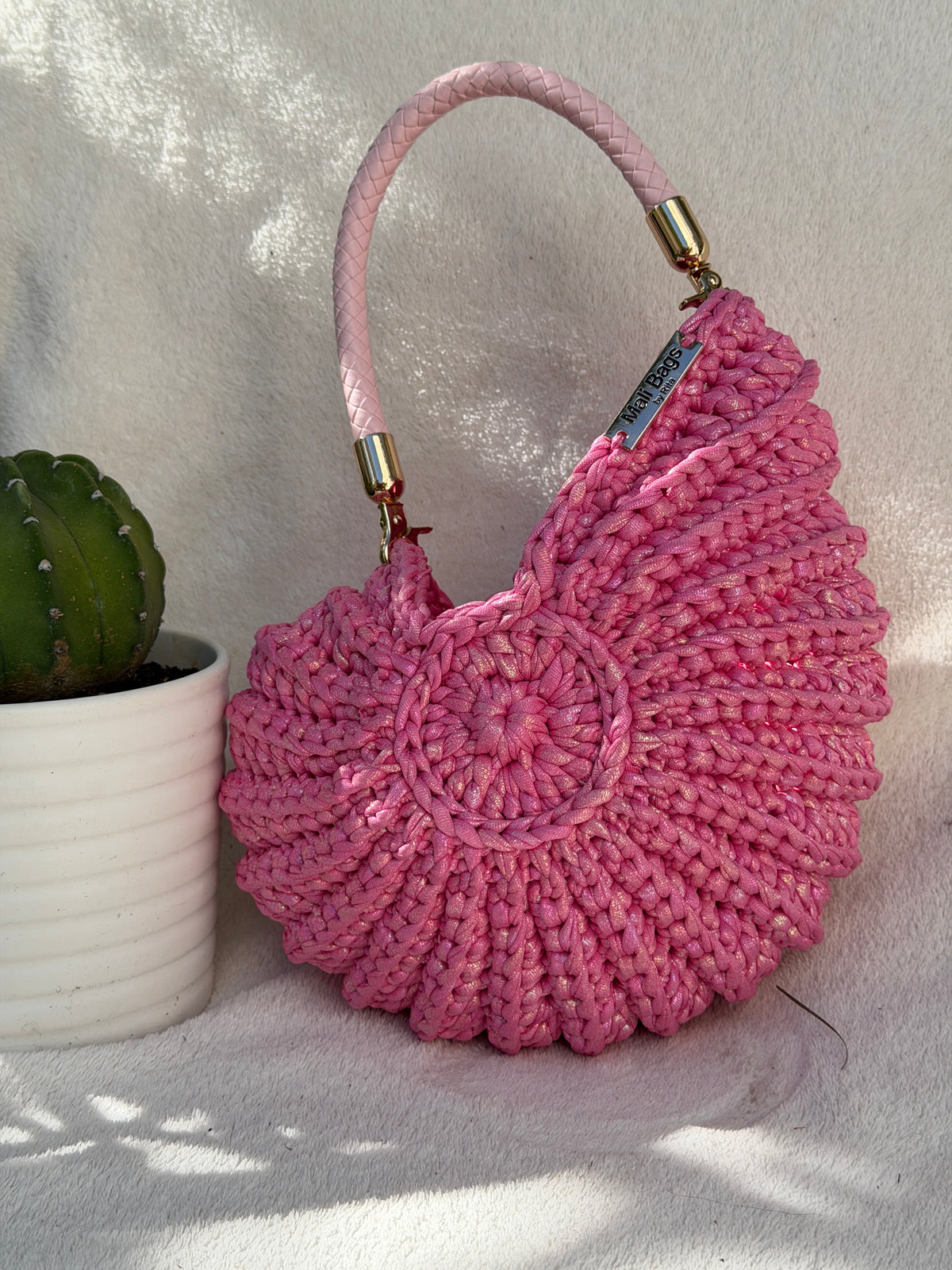 Ariel Round Shell in Pink Barbie Shimmery-thumbmail-2