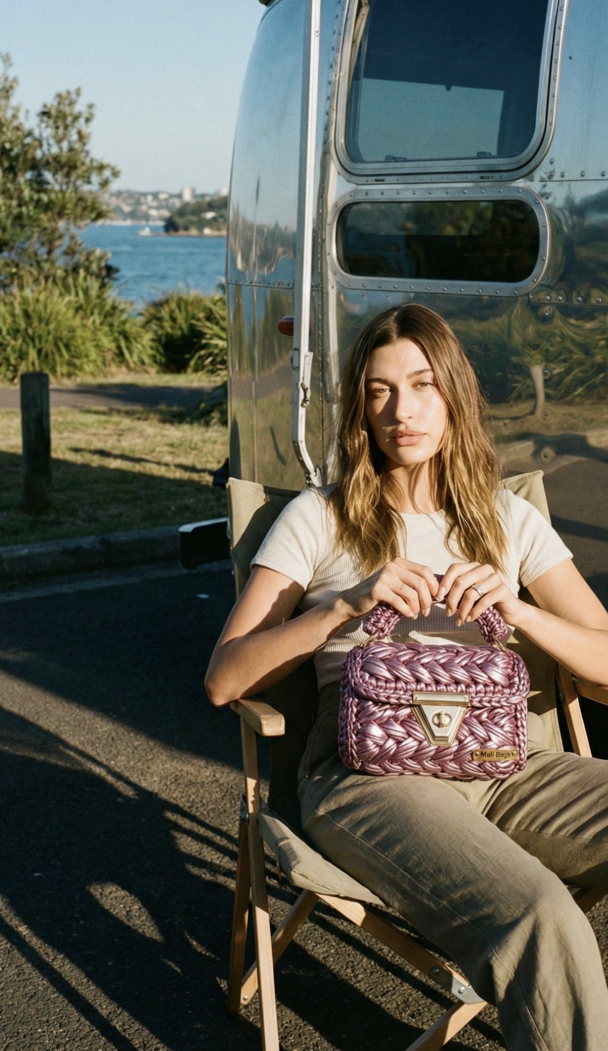 Isla pink metallic puff bag