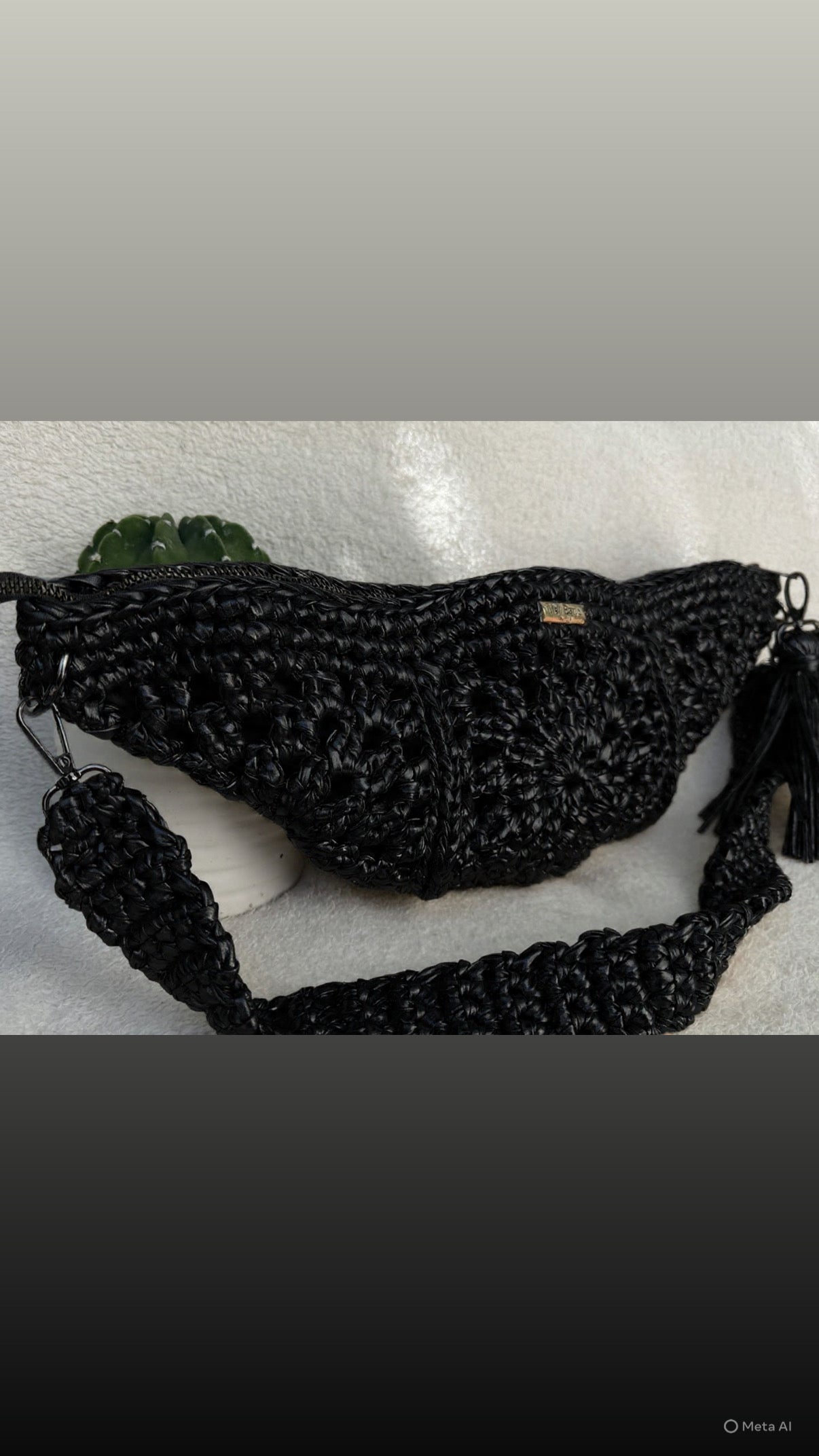 Luna shoulder bag leather black