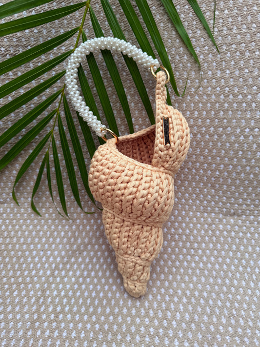 Ariel cone seashell sand colour