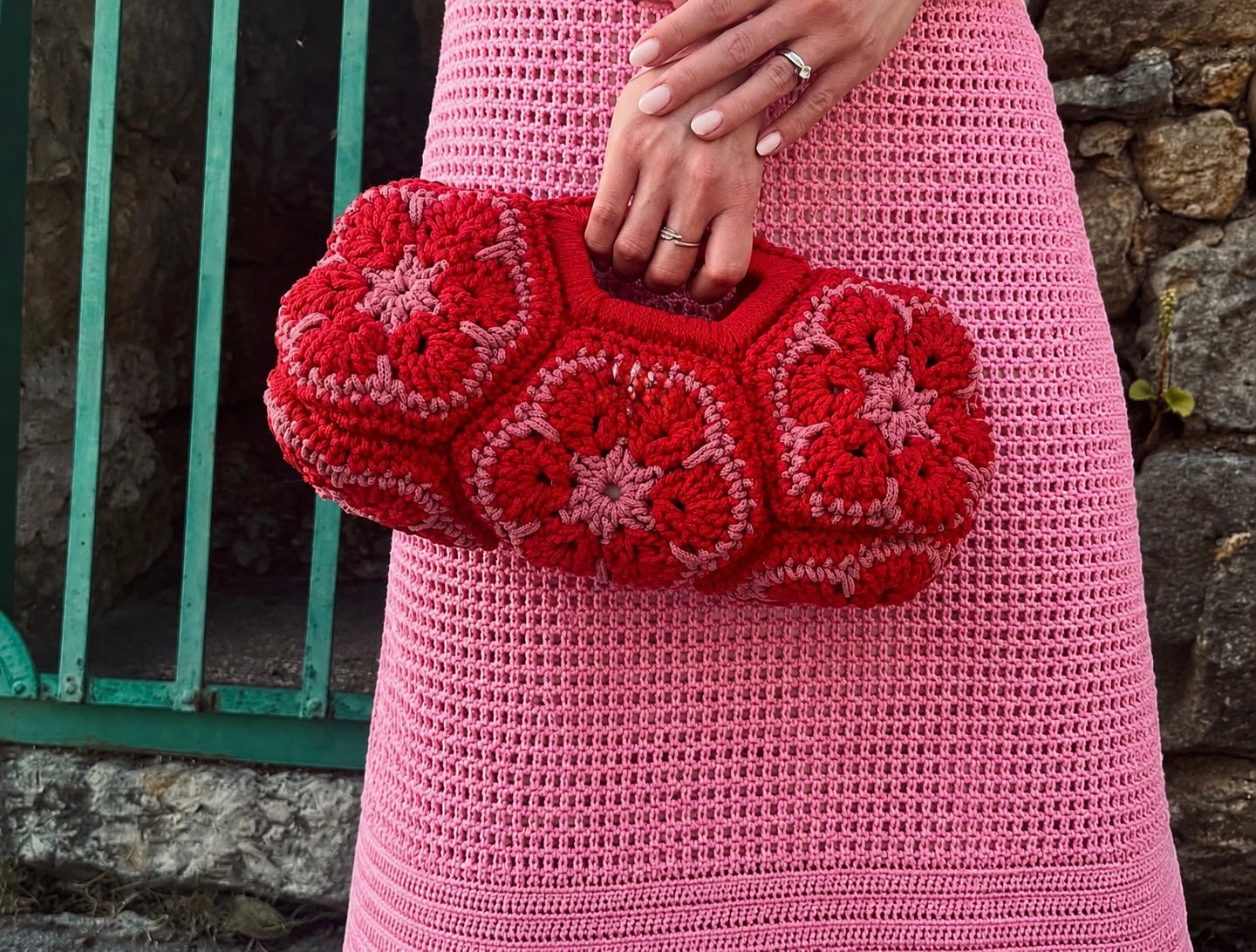 Valentina clutch