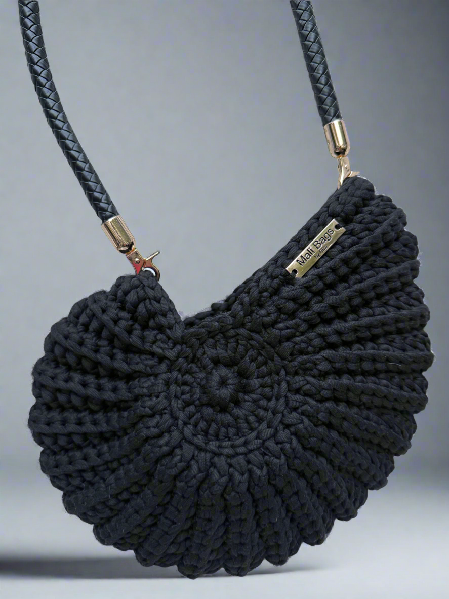 Ariel black seashell bag