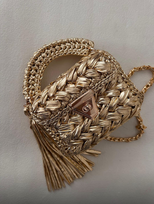Isla Metallic gold premium yarn