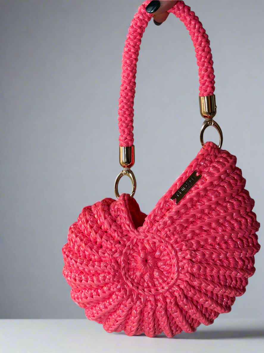 Ariel round shell neon pink