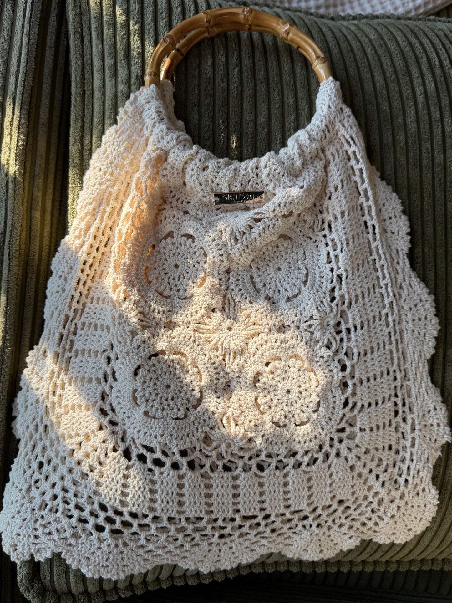 Doily 16