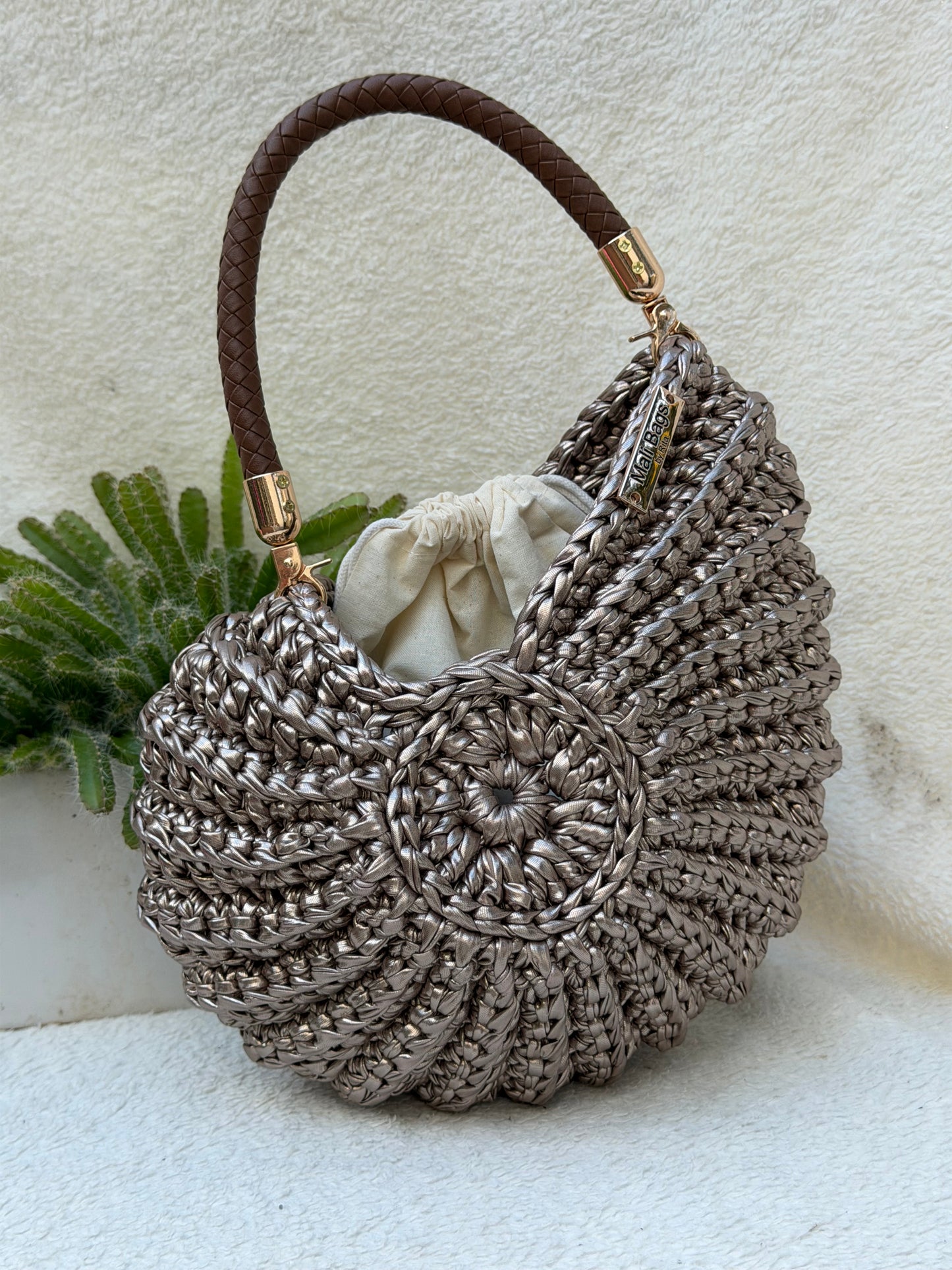 Ariel Seashell metallic champagne