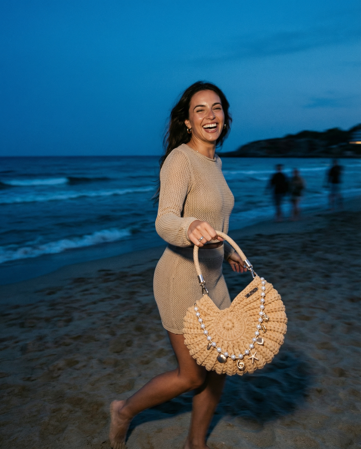 Ariel Round Shell in Sand Colour-thumbmail-9