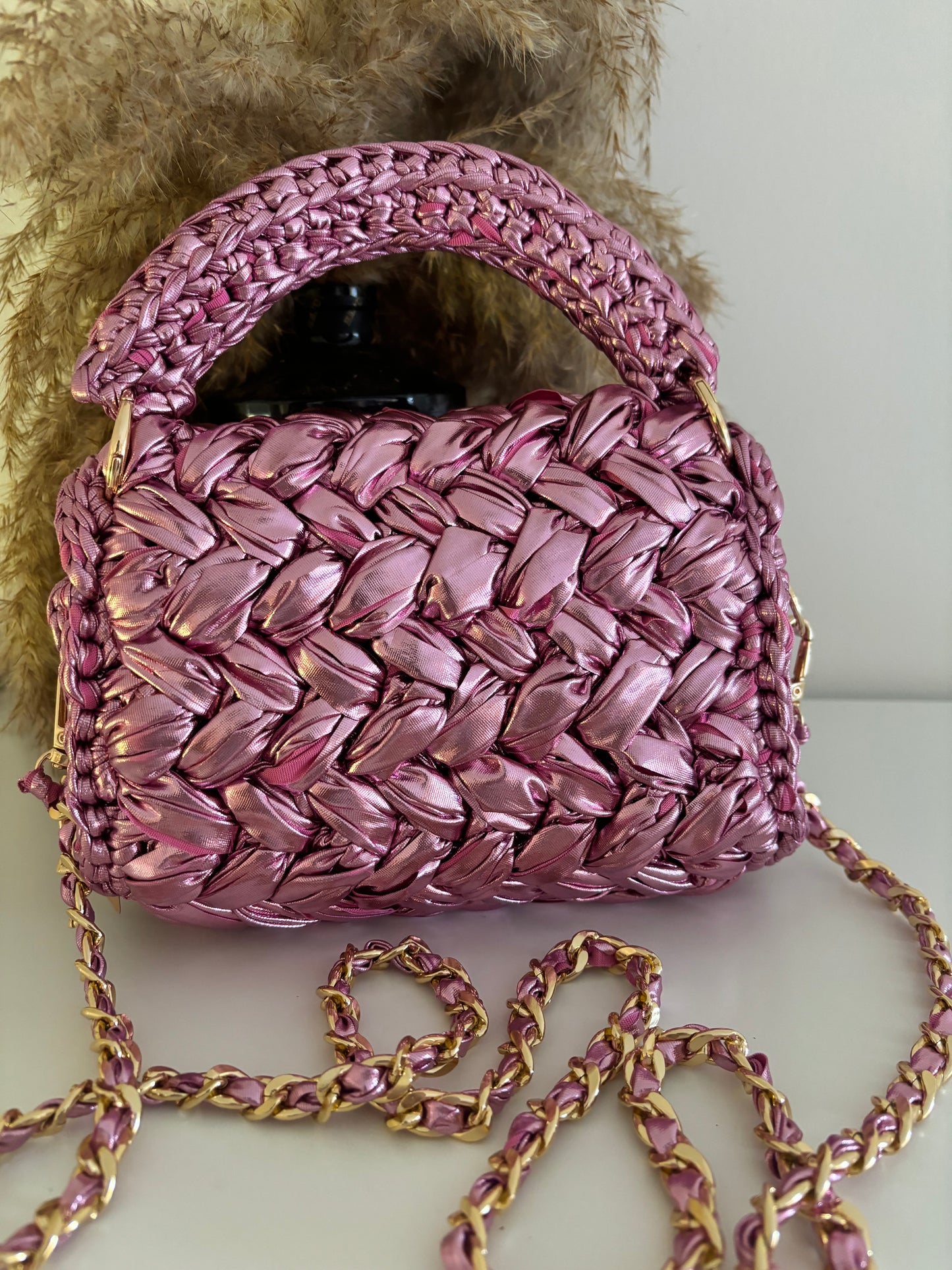 Nica pink metallic puff bag