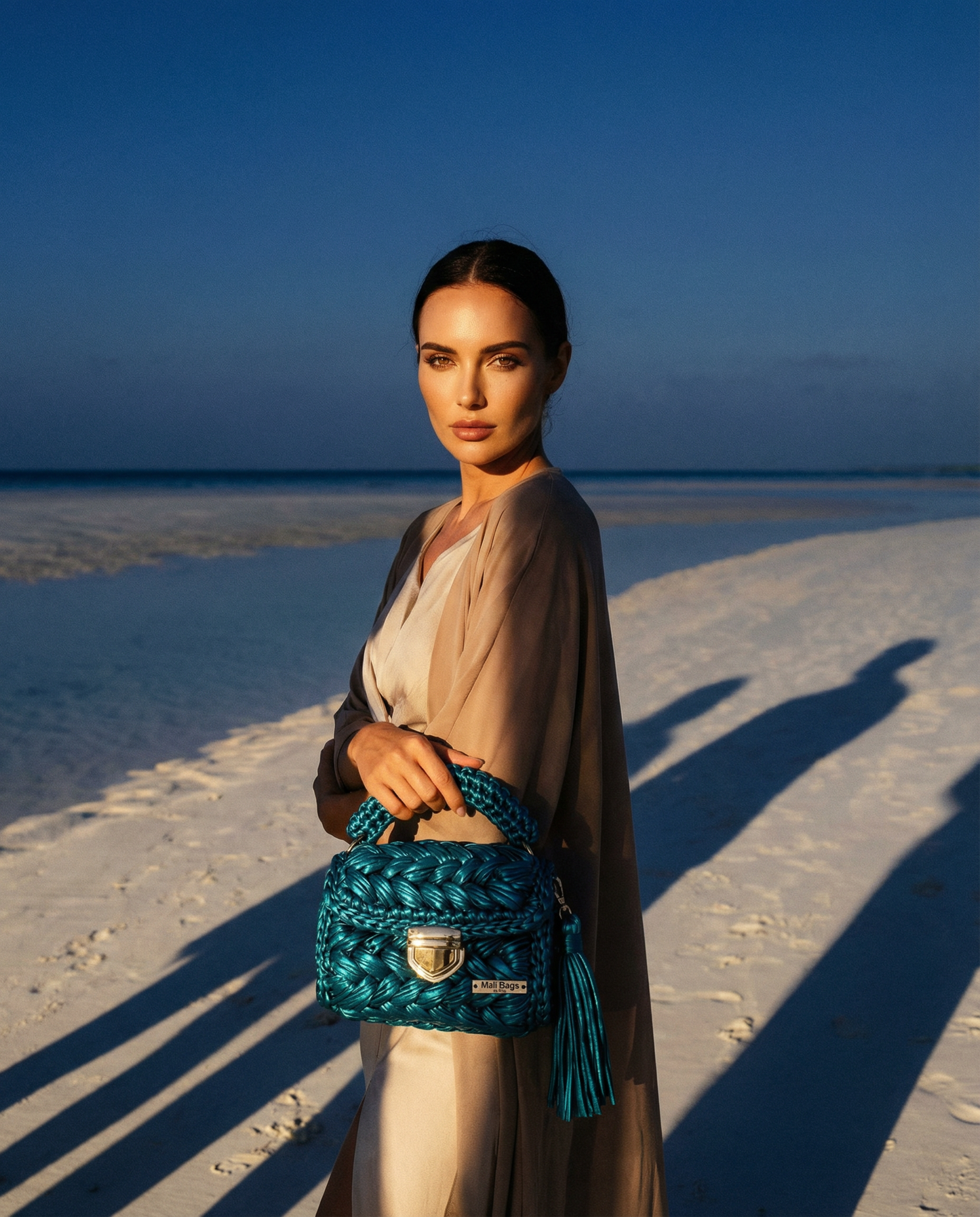 Isla metallic blue premium yarn