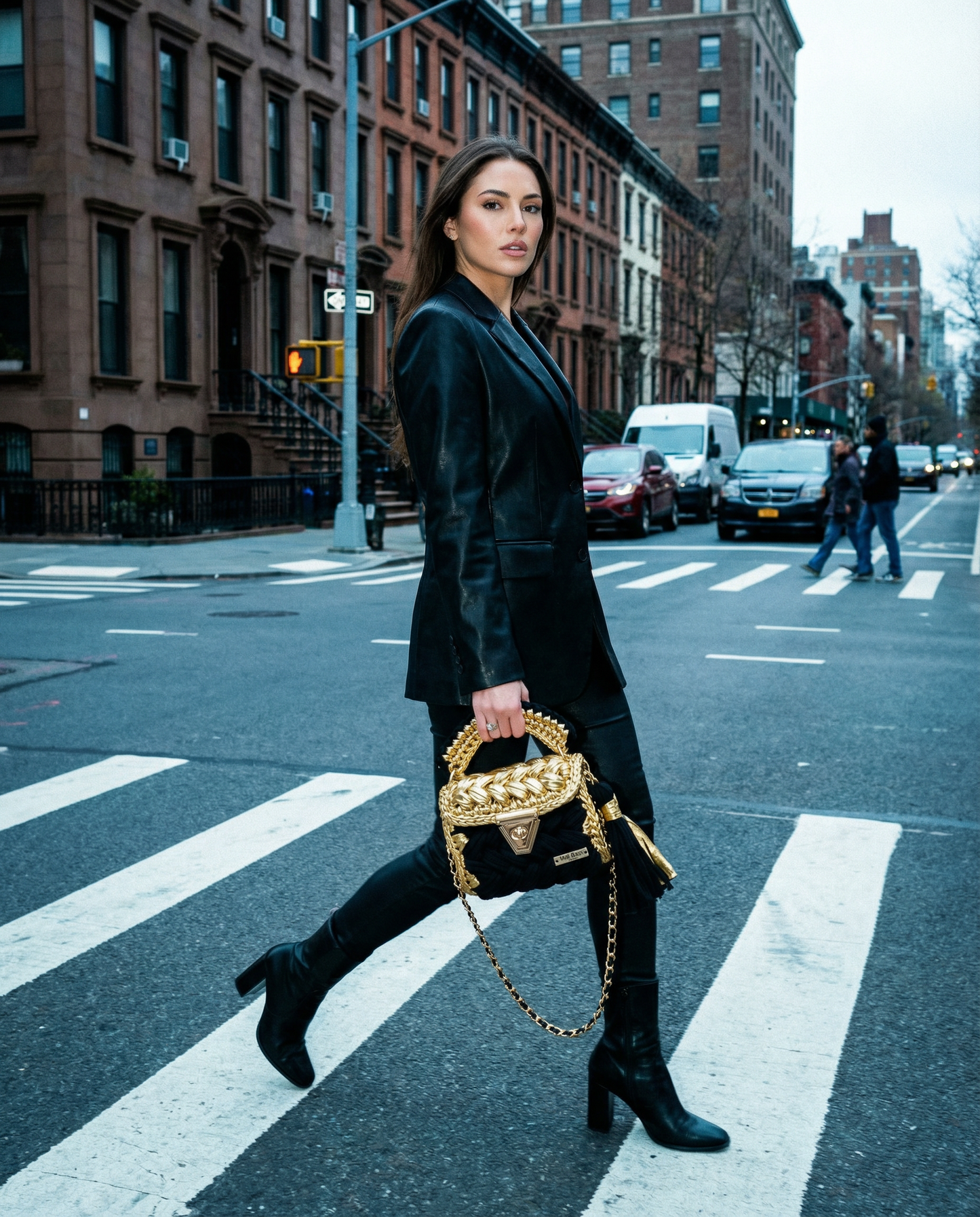 Aurora black premium yarn