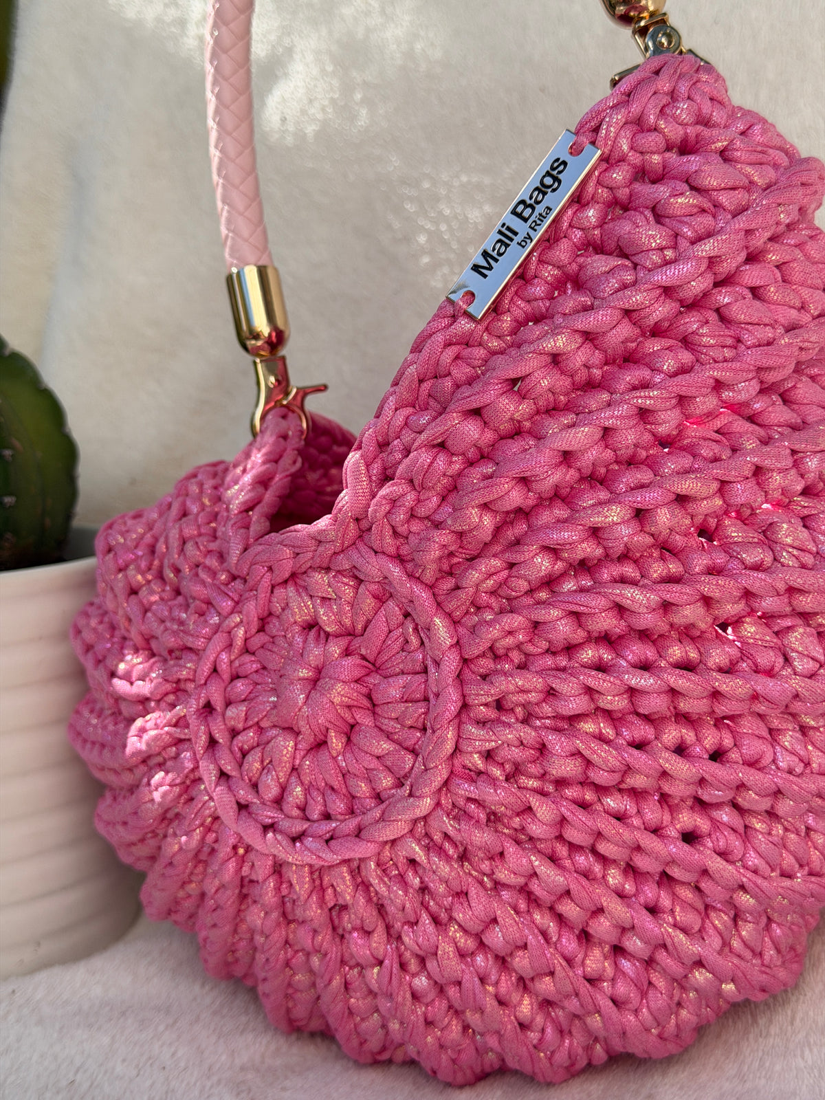 Ariel Round Shell in Pink Barbie Shimmery-thumbmail-3