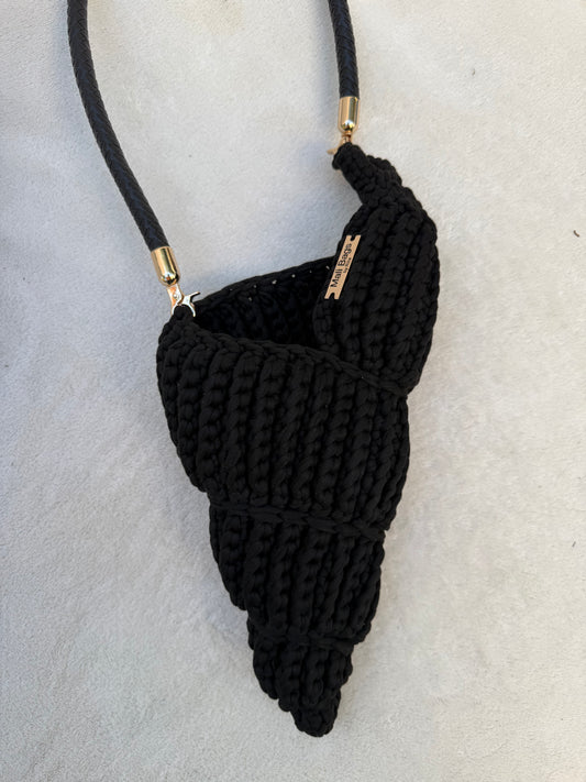 Ariel cone black seashell bag
