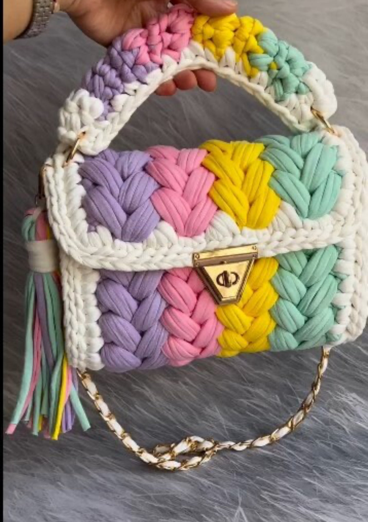 Amália pastel premium yarn