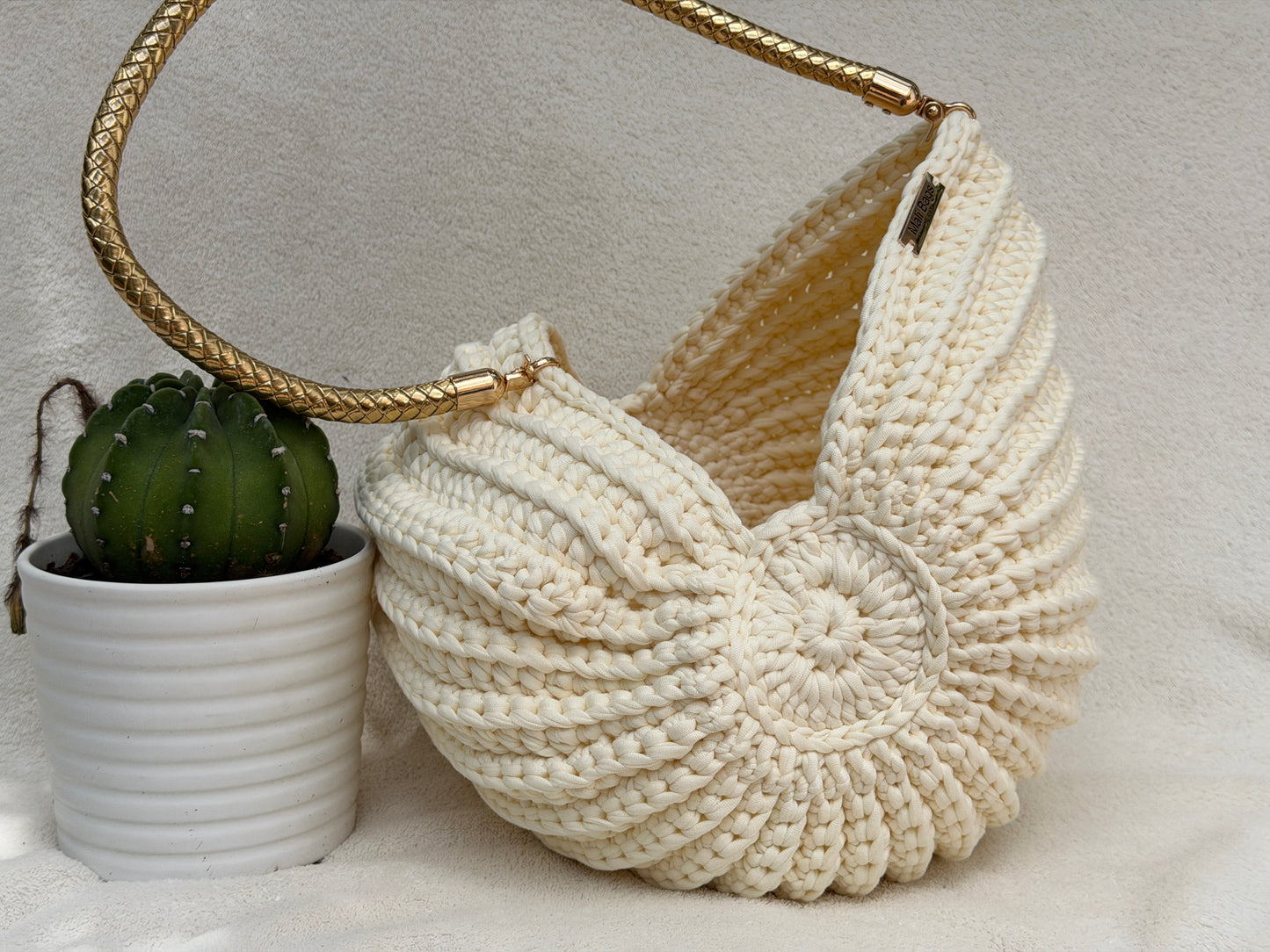 XXL Ariel seashell bag