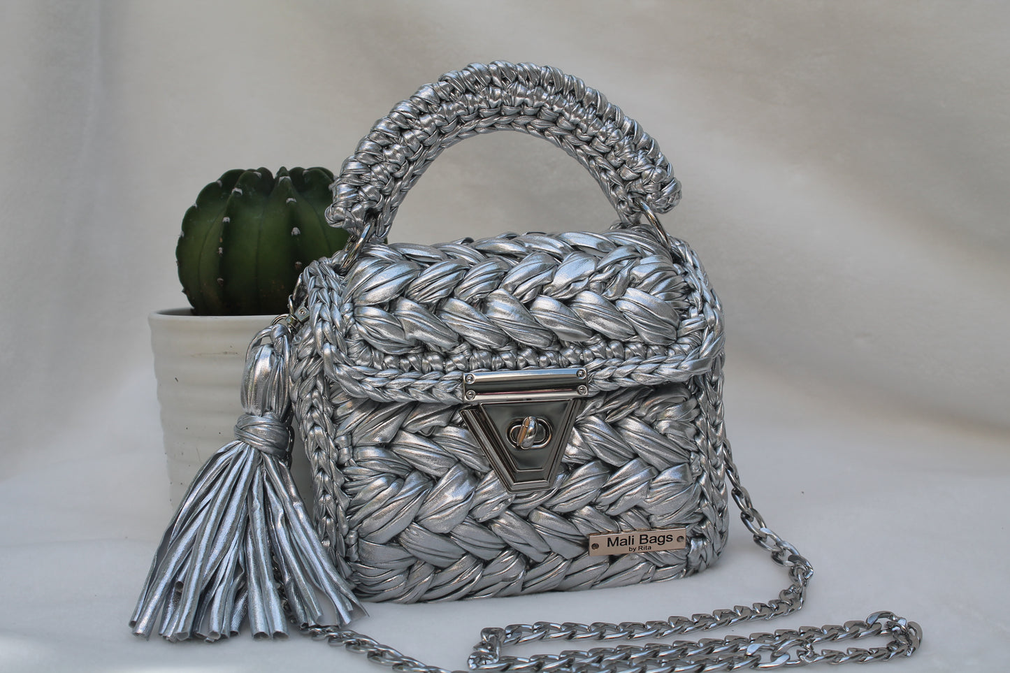 Isla Metallic Silver premium yarn