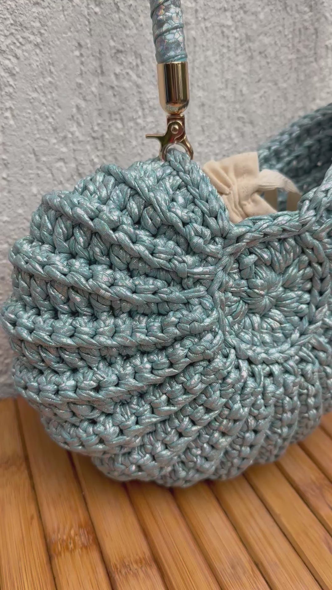 Ariel Round Shell in Iridescent Light Blue-thumbmail-11